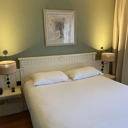 Mount Venturi - Aix-en-provence Sainte-victoire - Bar & Restaurant & Padel 4* Rousset