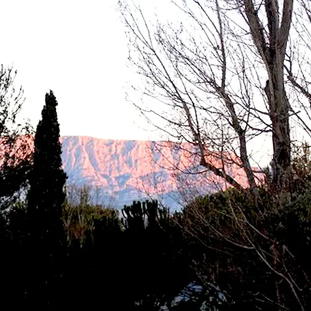 Szálloda Mount Venturi - Aix-en-provence Sainte-victoire - Bar & Restaurant & Padel 4*